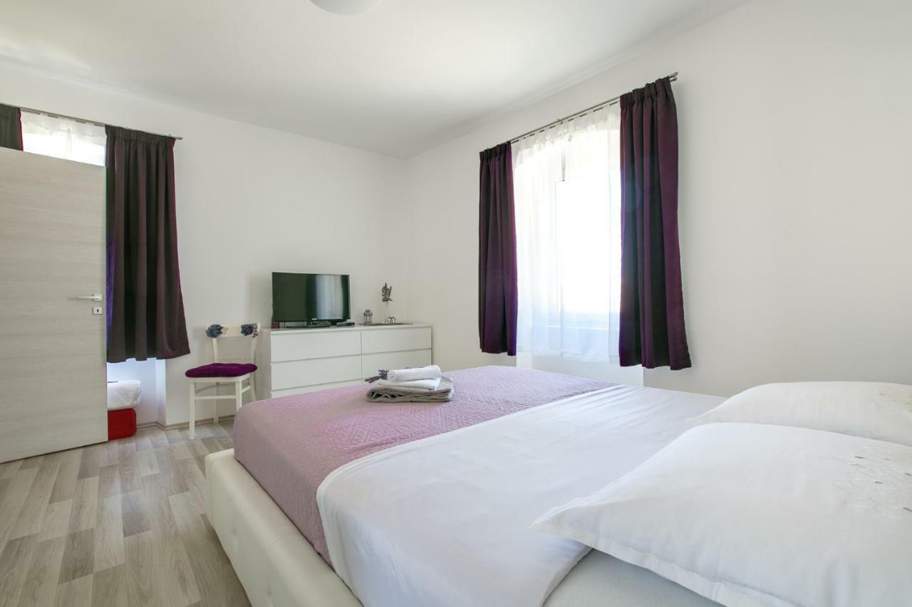 Apartment Maja Πούλα Εξωτερικό φωτογραφία